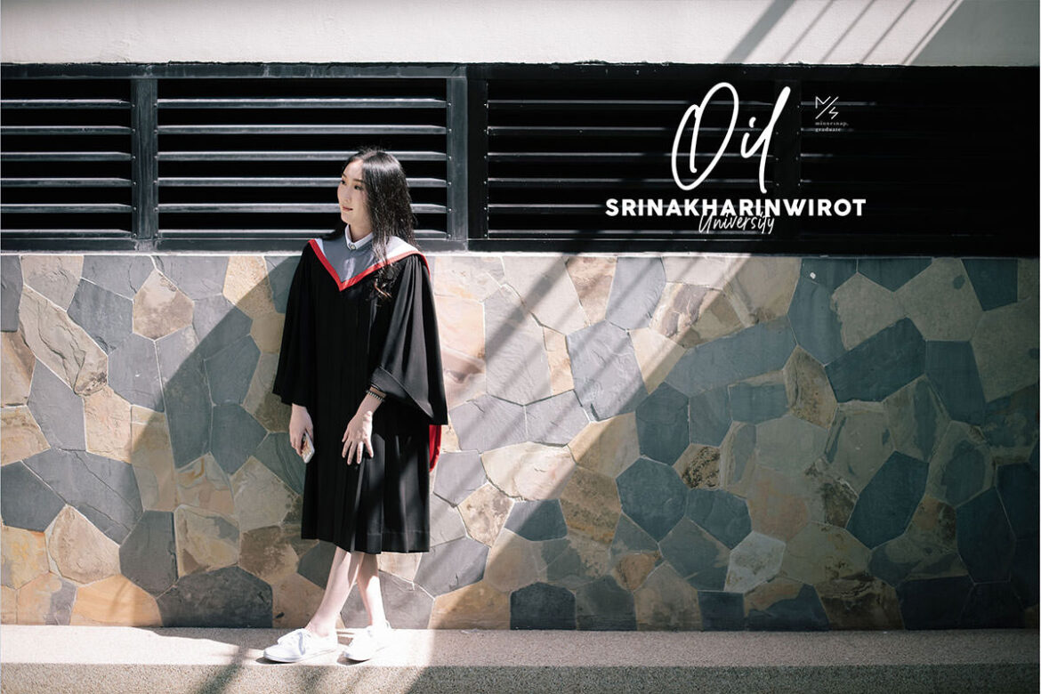 รับปริญญา มศว – Srinakharinwirot University Commencement  – น้องออย resize srinakharinwirot university graduated oil cover