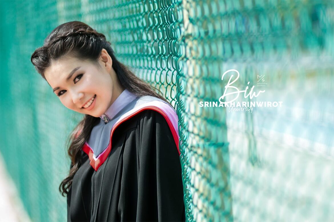 srinakharinwirot university graduation ceremony biw cover 1